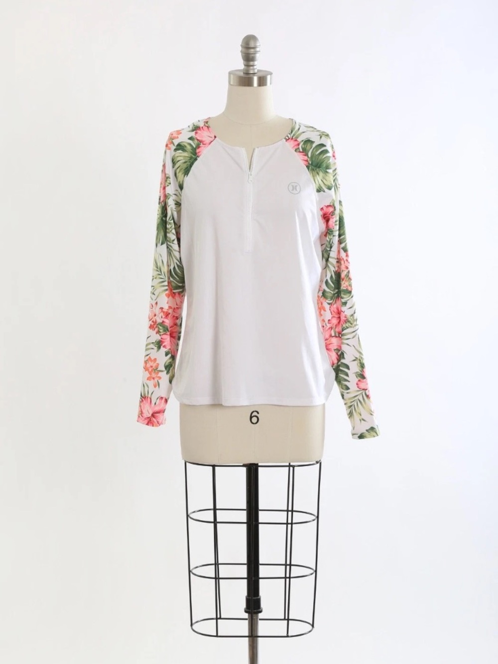 Hurley Rashguard Women's white Tropical UPF 50+ long sleeve shirt Sz. XL